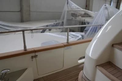 2002 Azimut 80 | 78.7 ft 3