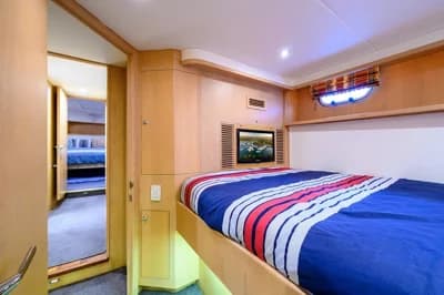 1998 Riviera Custom 63 Flybridge | 63 ft 3