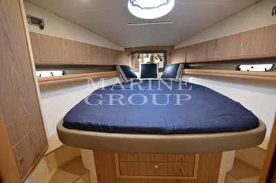 2010 Airon 4300 T-TOP | 43ft 3