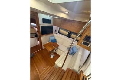 2024 Boston Whaler 405 Conquest | 40.4 ft 3