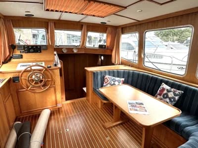 Linssen Dutch Sturdy 380 AC Royal 2