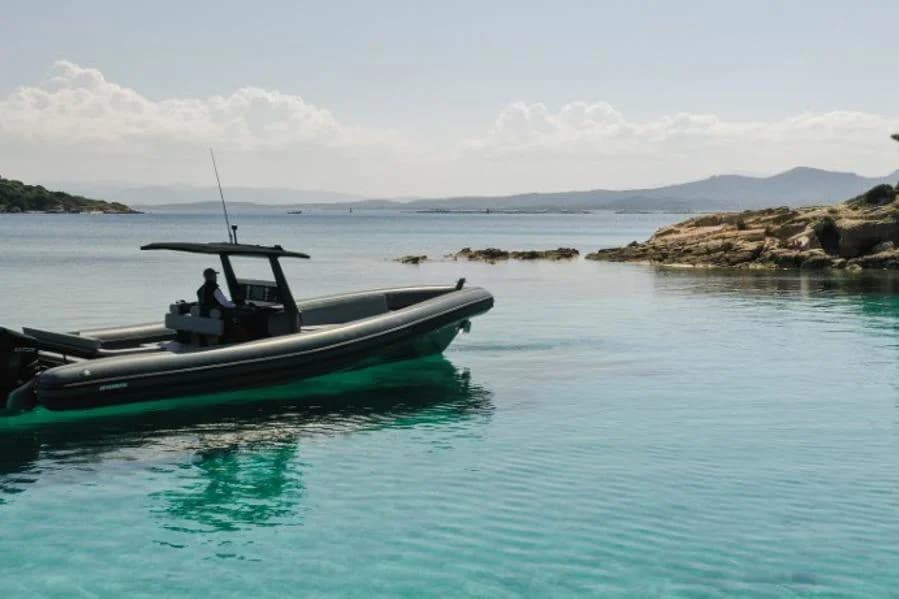 2025 Novamarine RH 1000 FB | 32.8 ft