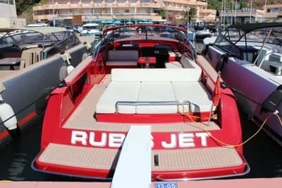 2011 VanDutch 40 | 39.6 ft 2