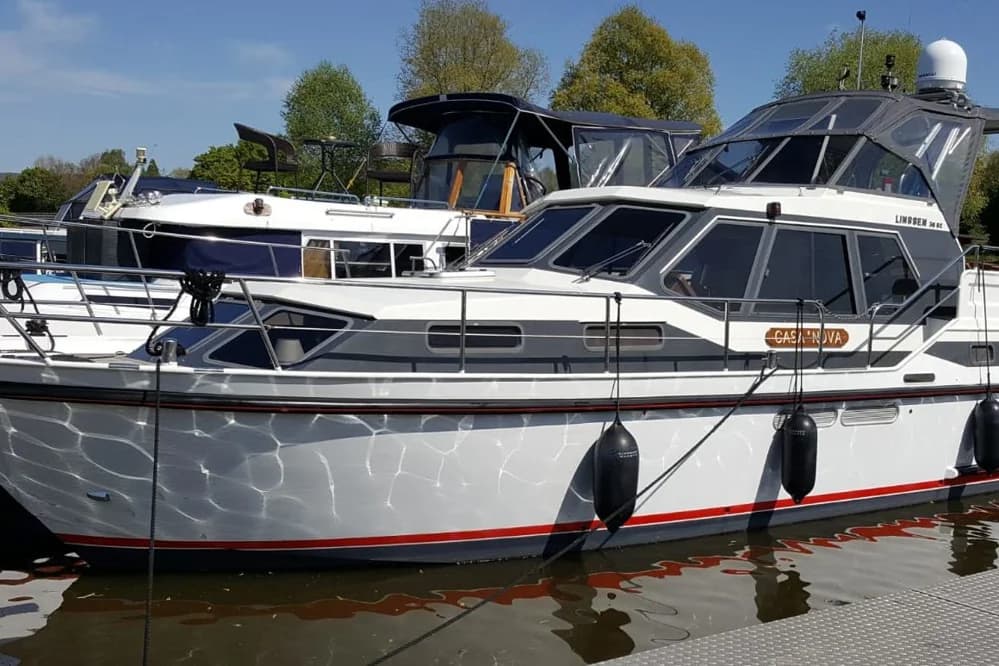 Linssen SC 38