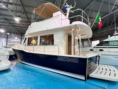 2007 Custom Mainship 34 | 34.8 ft 2