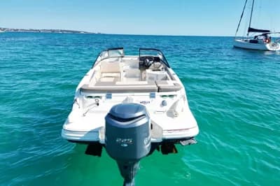 Bayliner VR6 Cuddy 2