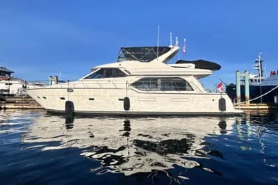 2000 Bayliner 5788 Pilot House Motoryacht | 57 ft 2