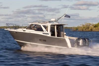 2026 Cutwater C-288 Coupe | 33.6 ft 2