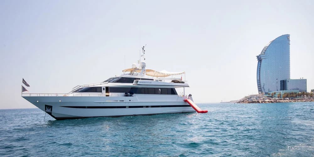 1989 Heesen Semi-Displacement Motor Yacht | 92.5 ft