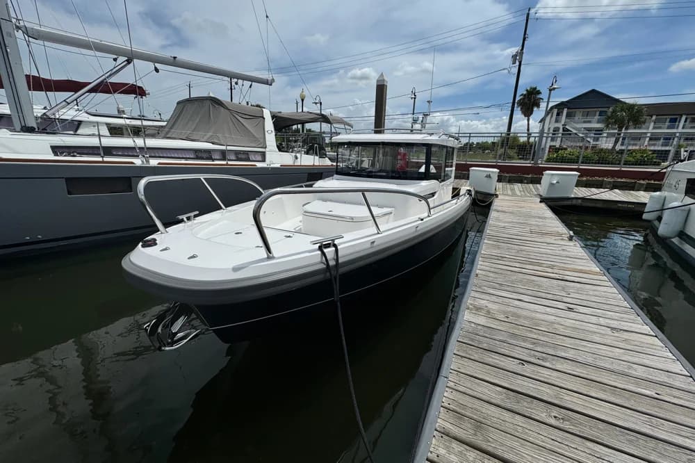 2025 Nimbus Commuter 9 | 30.7 ft