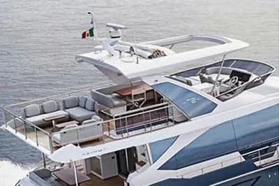 2020 Azimut Fly 72 | 74.3 ft 2