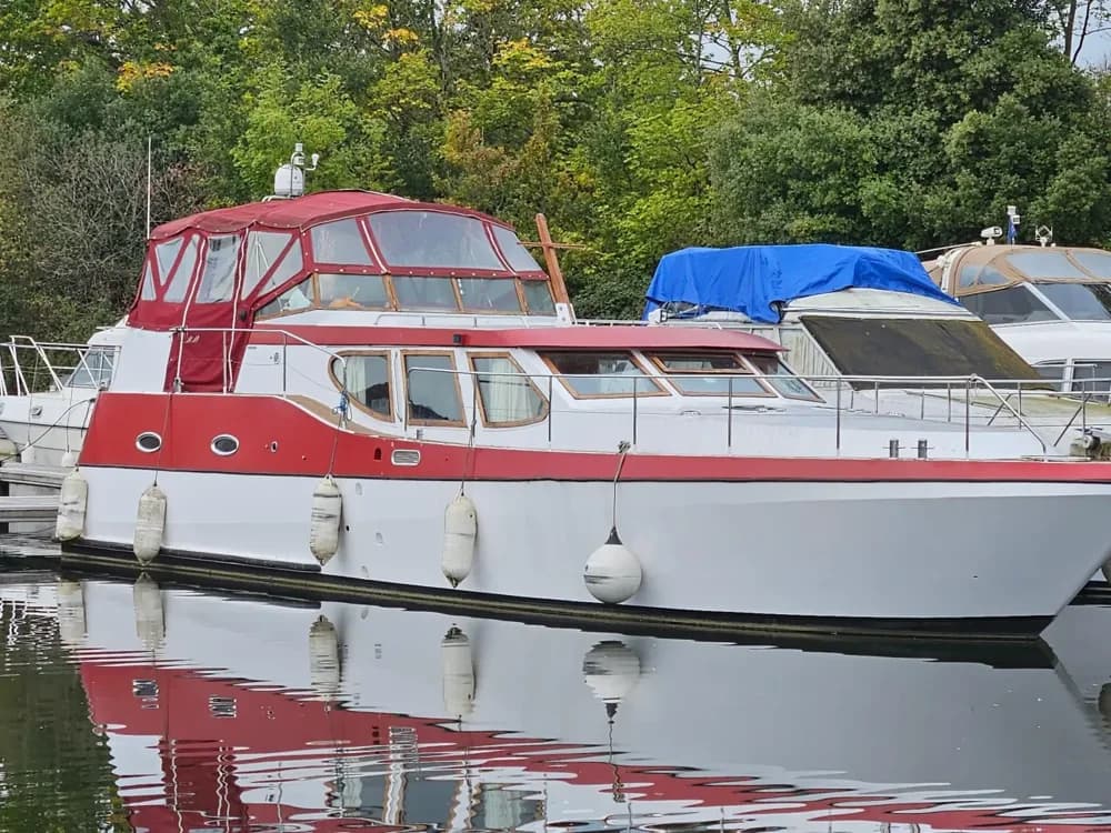 2002 Piper Cruiser 50 Boat for Sale in Shepperton