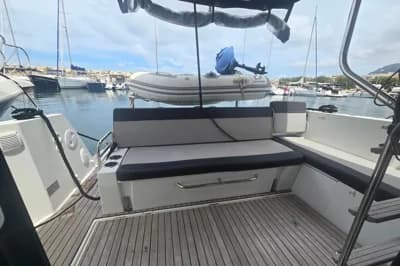 Jeanneau Merry Fisher 1095 Fly 2