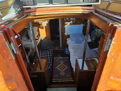 1963 Camper & Nicholson 36 Boat for Sale in Luperon 4