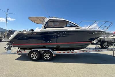 Cutwater C-242 Coupe 2
