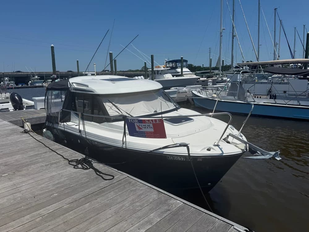 Jeanneau NC 695