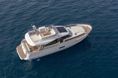 Greenline 48 Fly 2