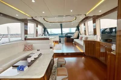 Dehong Yachts F68 3