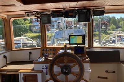Custom Trawler 3