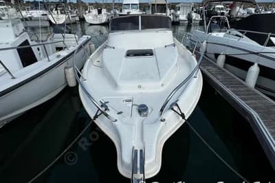B2 Marine CAP FERRET 752 CRUISER 2