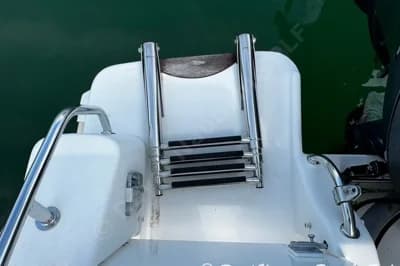 B2 Marine CAP FERRET 752 CRUISER 3