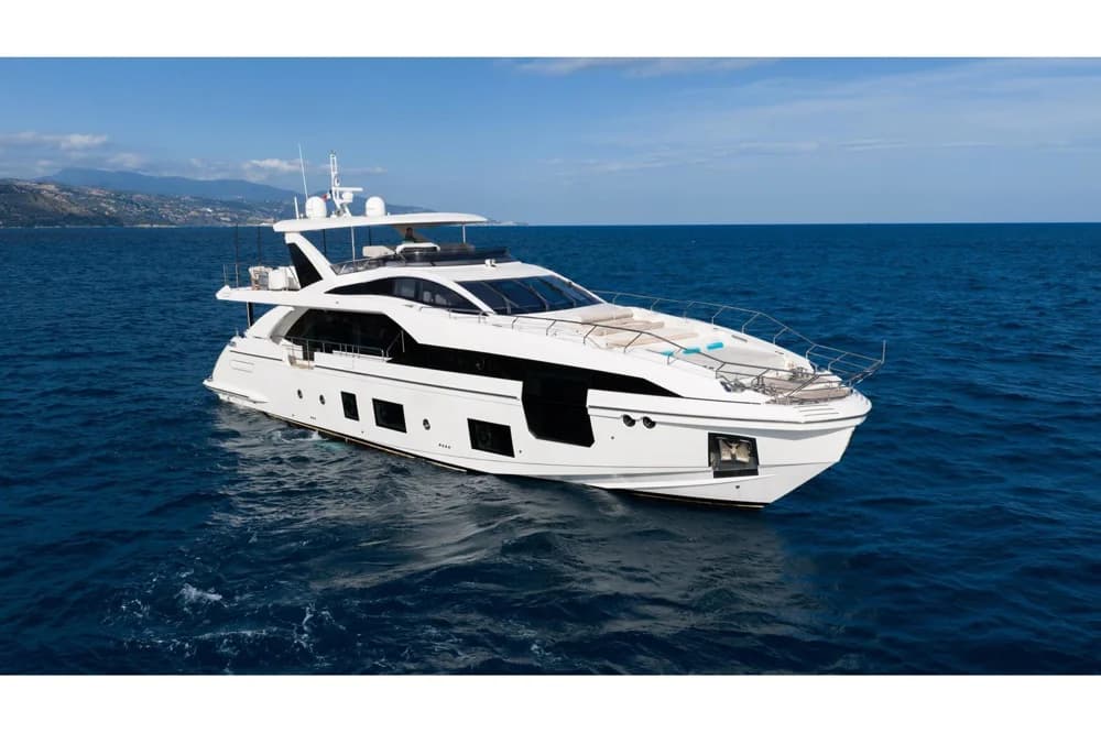 Azimut Grande 27M