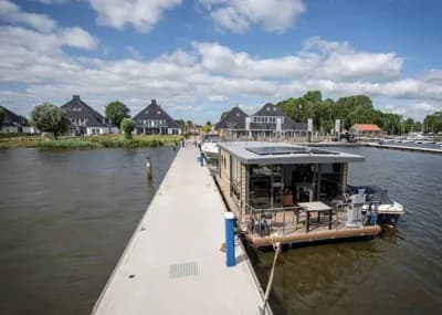 La Mare Houseboat Apartboat XL 2