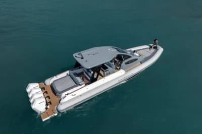 Ranieri CAYMAN 50.0 HT WITH 3X350 MERCURY 2