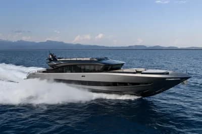 AB Yachts 110 2