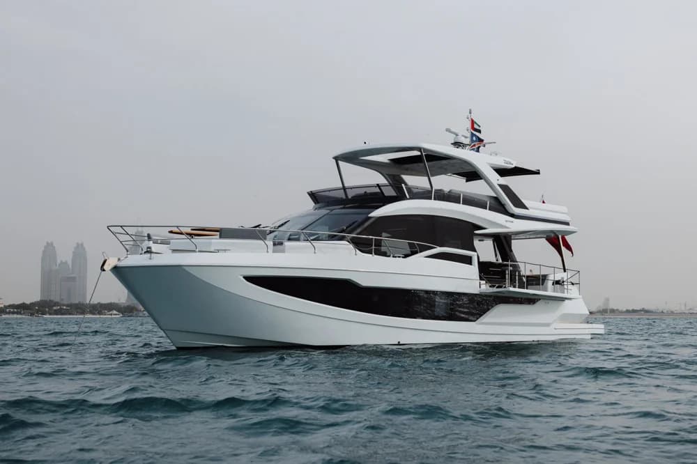 Galeon 640 Fly