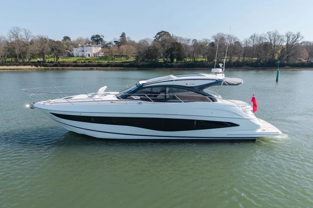 Princess V50 Open