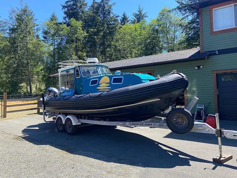 Zodiac Hurricane 733