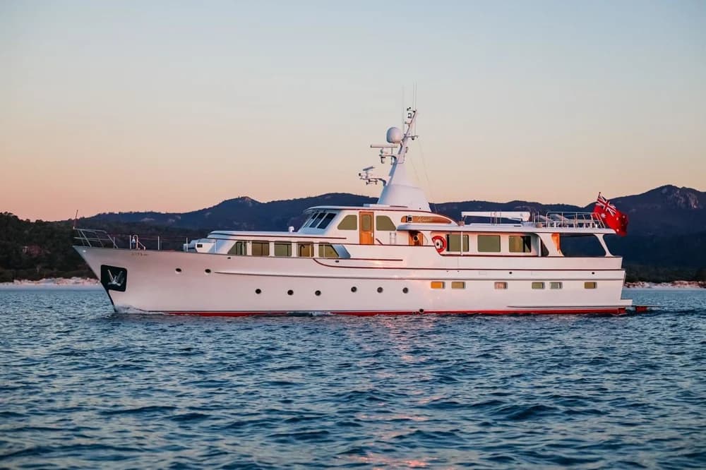 1971 Feadship 85ft | 93.2 ft