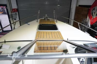 Quicksilver Activ 645 Cabin 3