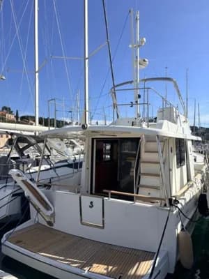 Beneteau Swift Trawler 44 2