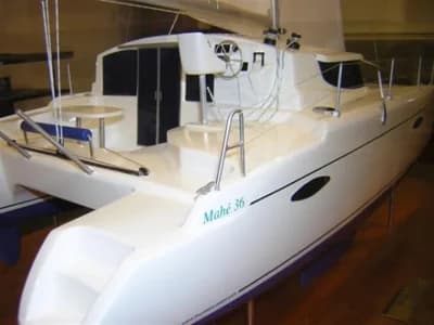 36' 2007 FOUNTAINE PAJOT MAHE 5