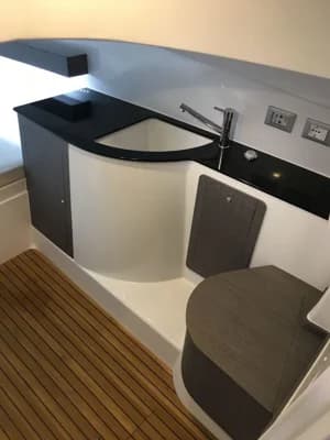 Pirelli PZERO 1100 CABIN 3