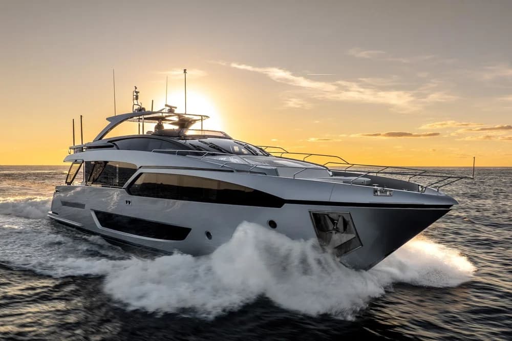 Riva 90' Argo