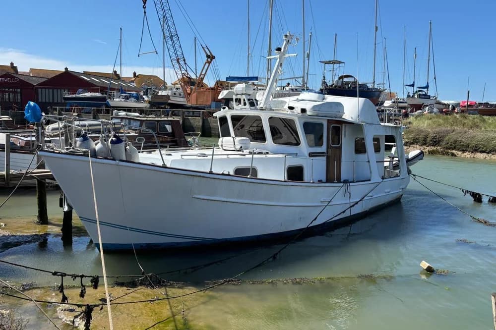 Steelcraft Beta 40 Trawler Yacht