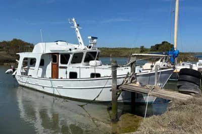Steelcraft Beta 40 Trawler Yacht 2