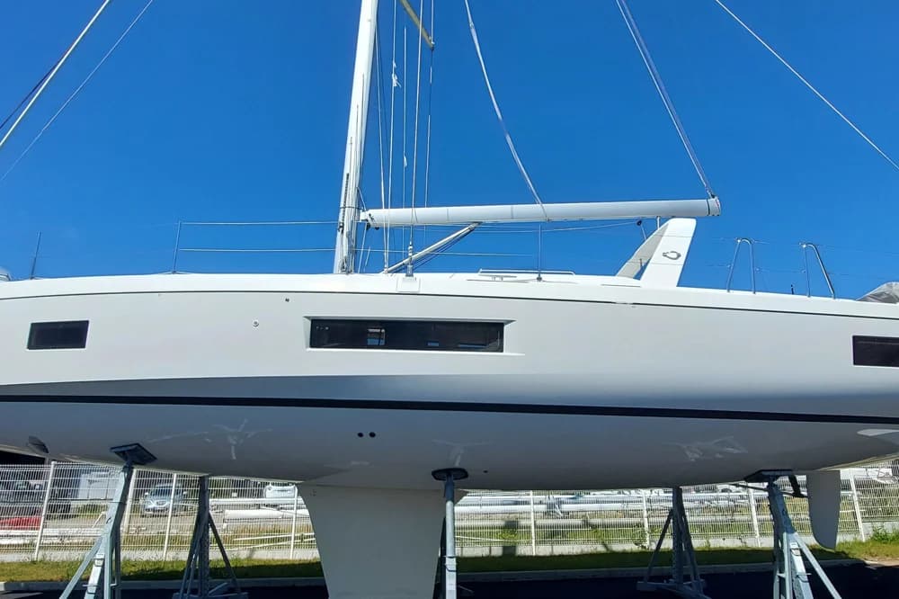 Beneteau Oceanis 51.1