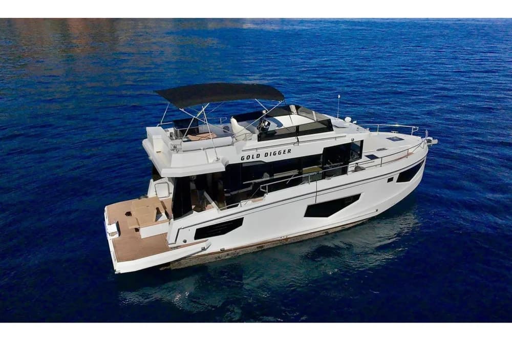 Cobra Yachts 45 seamaster
