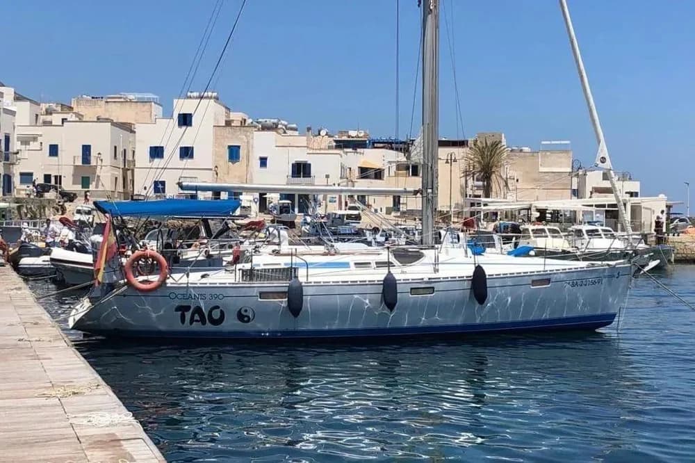 Beneteau Oceanis 390