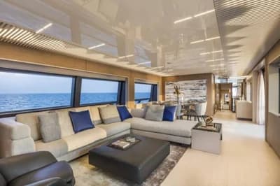 Ferretti Yachts 920 3