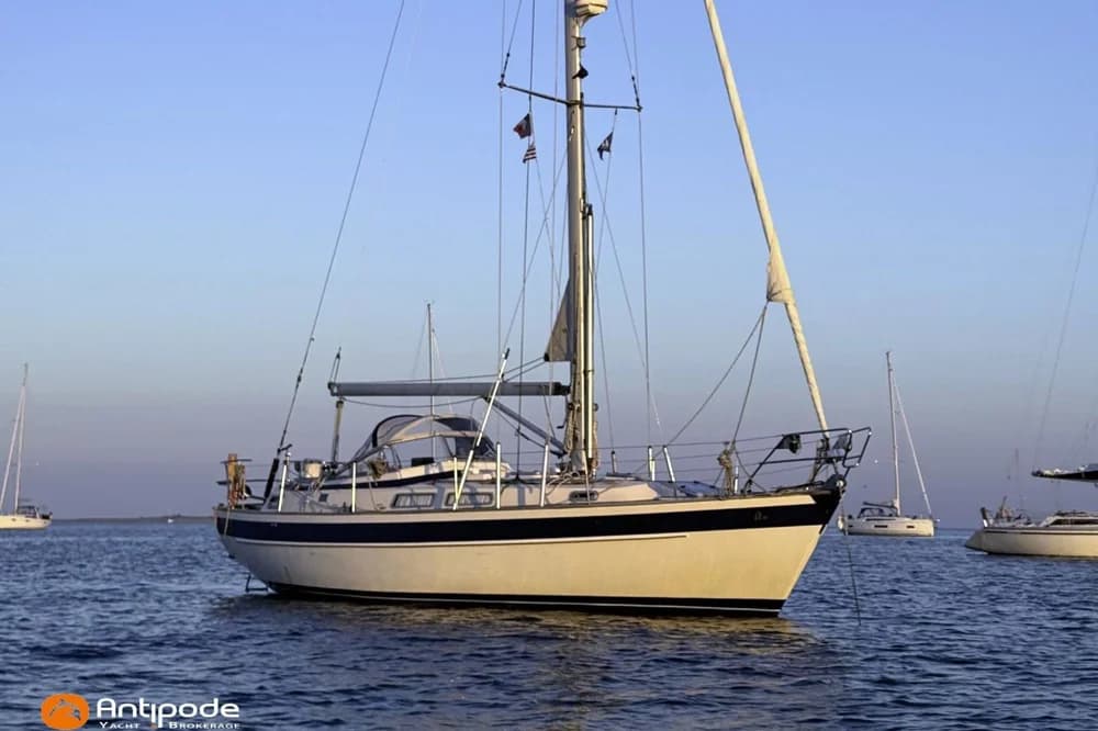 Hallberg-Rassy 36