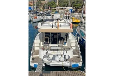 Fountaine Pajot Highland 35 Pilot 2