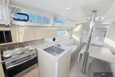Beneteau Oceanis 35.1 2