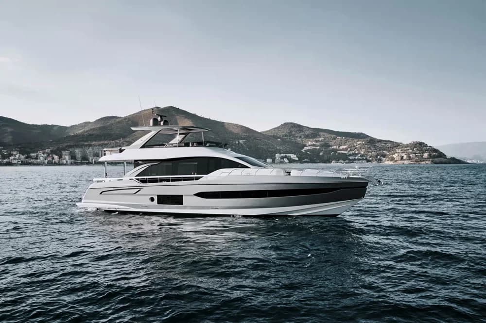 Azimut Fly 78