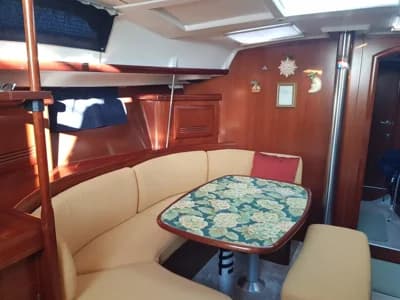 Beneteau Oceanis Clipper 393 3