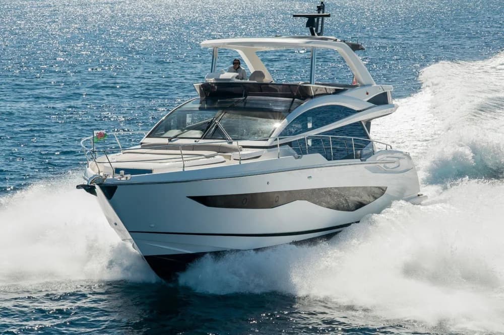 Pearl 62